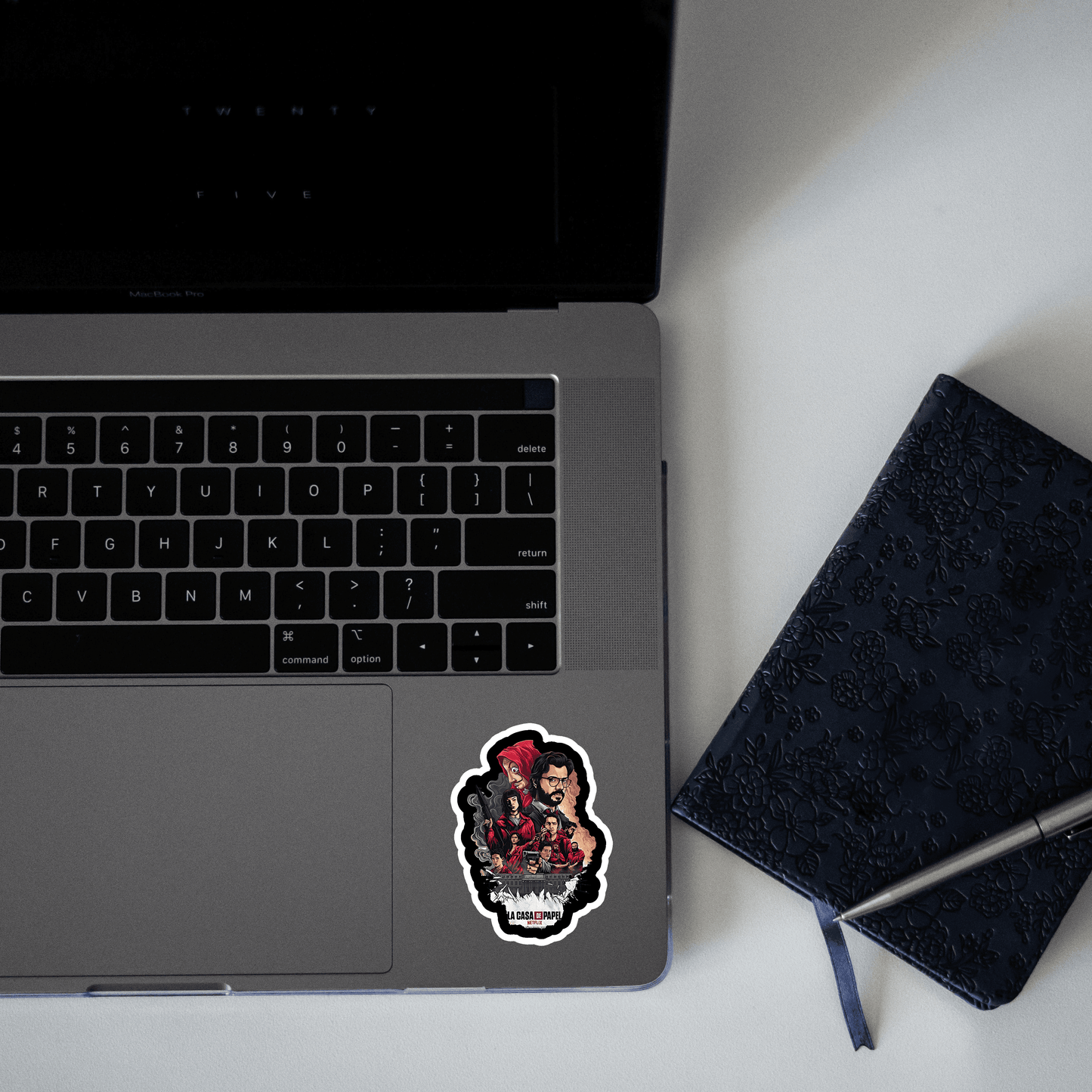 Lacasa de papel Sticker - sticckiz.com