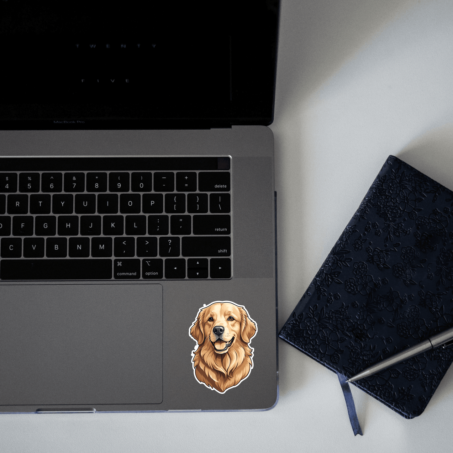 Golden Retriever Sticker - sticckiz.com