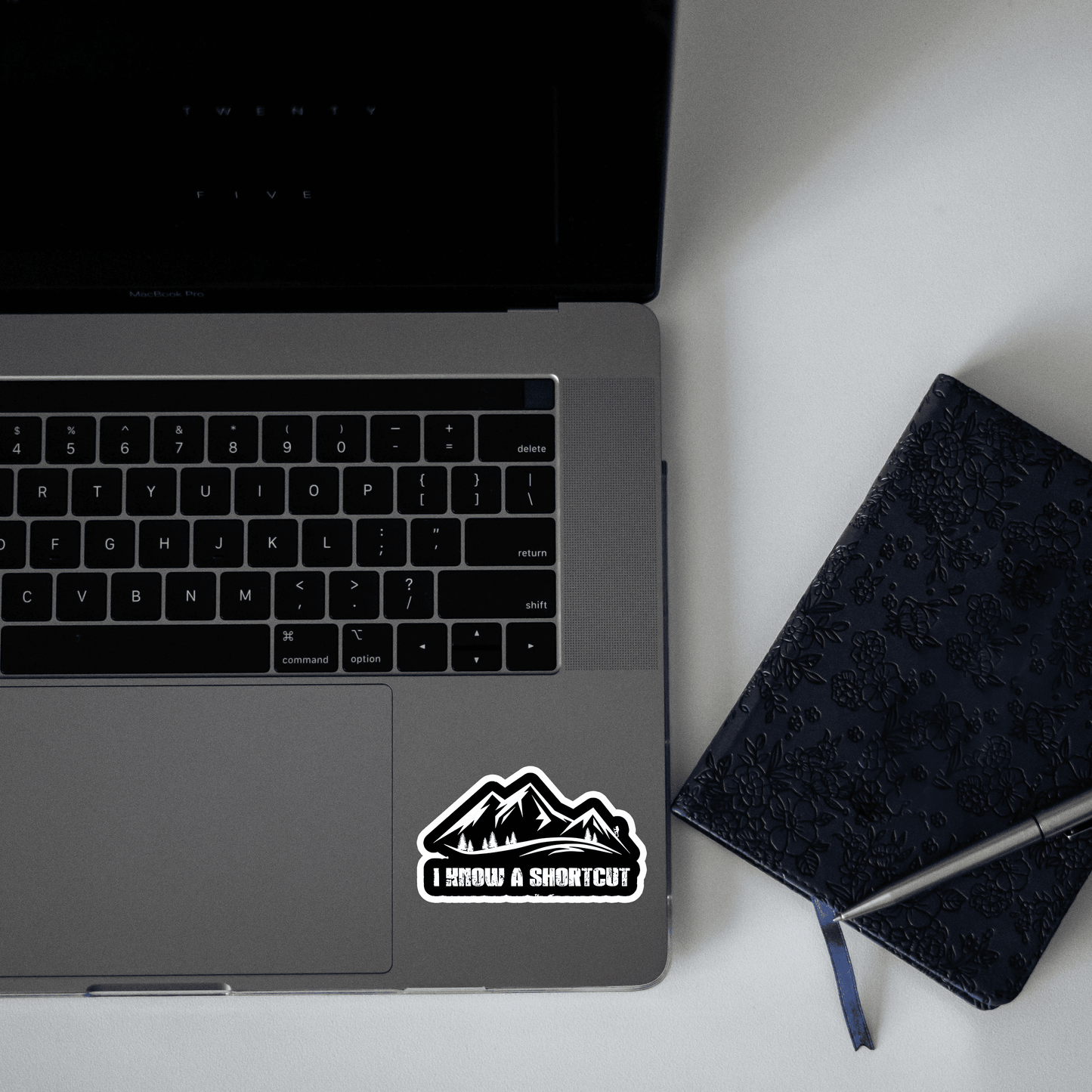 i know a Shortcut Sticker - sticckiz.com