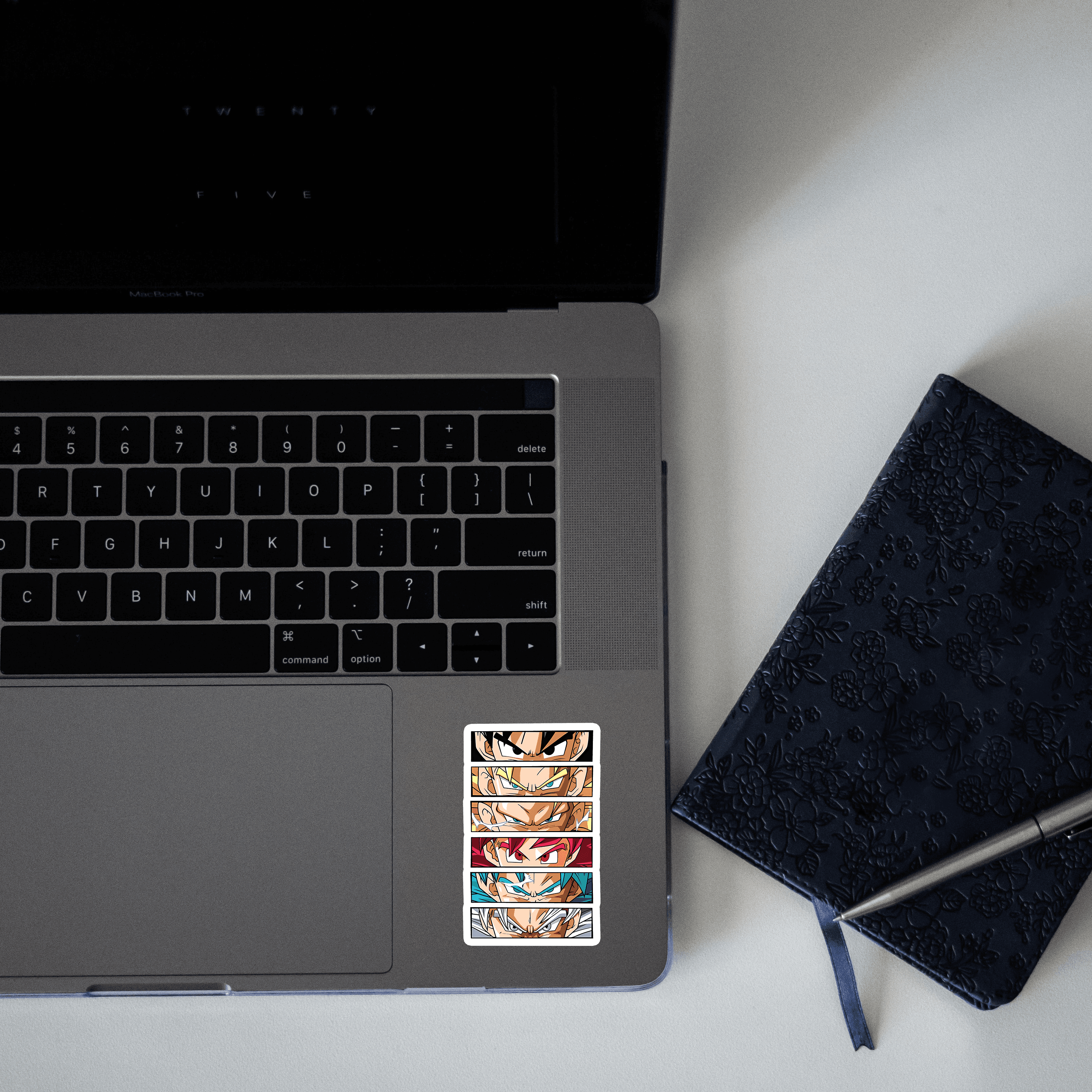 anime eyes Sticker - sticckiz.com