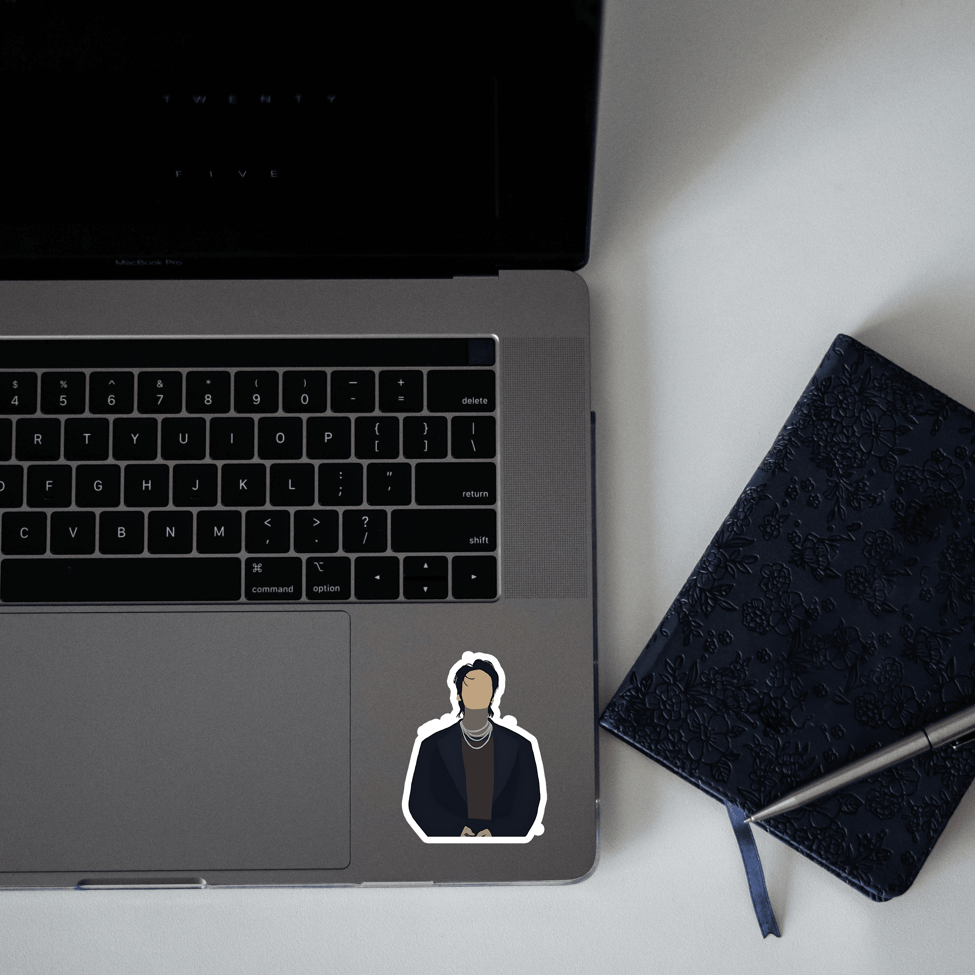 Korean singer sticker - sticckiz.com