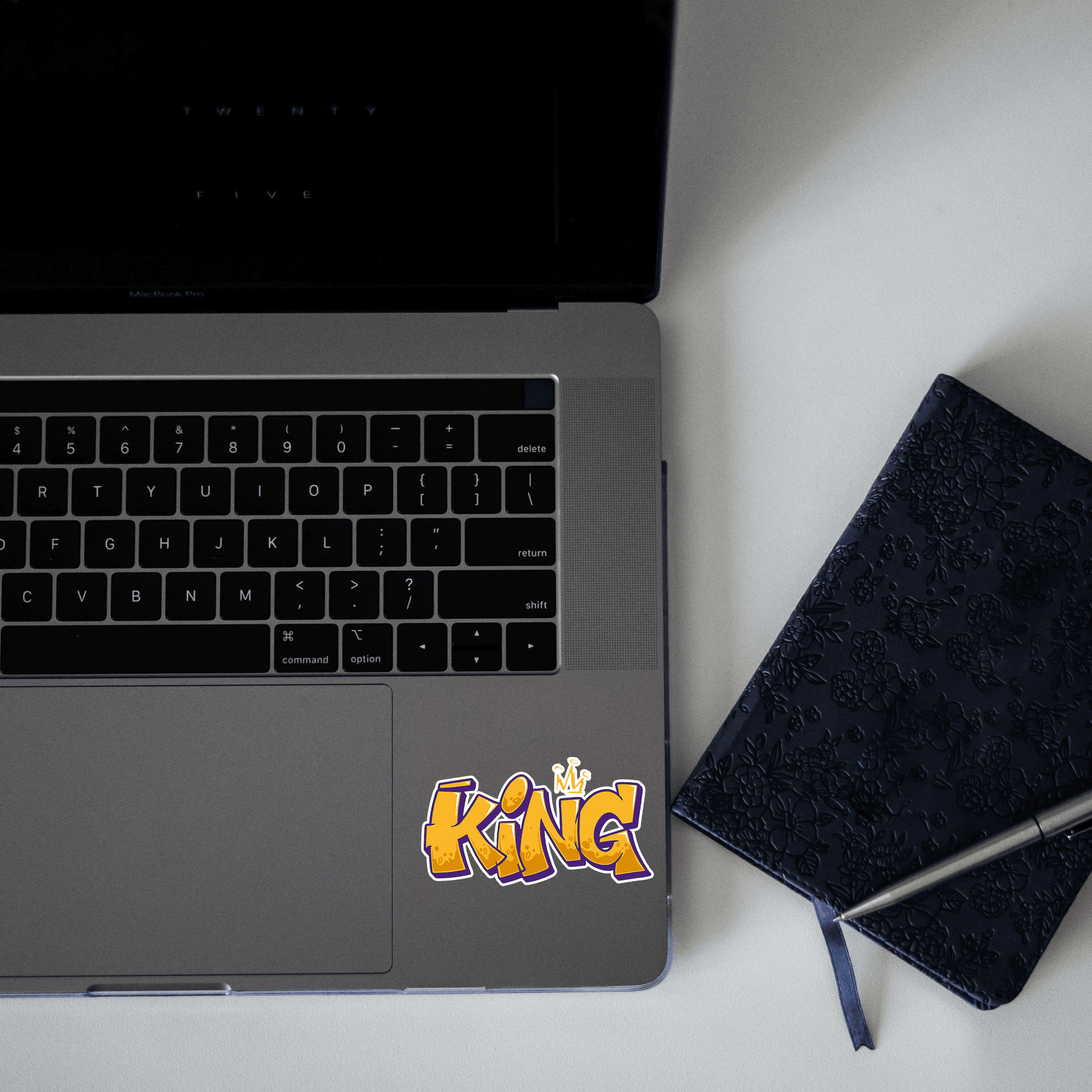 King Sticker - sticckiz.com