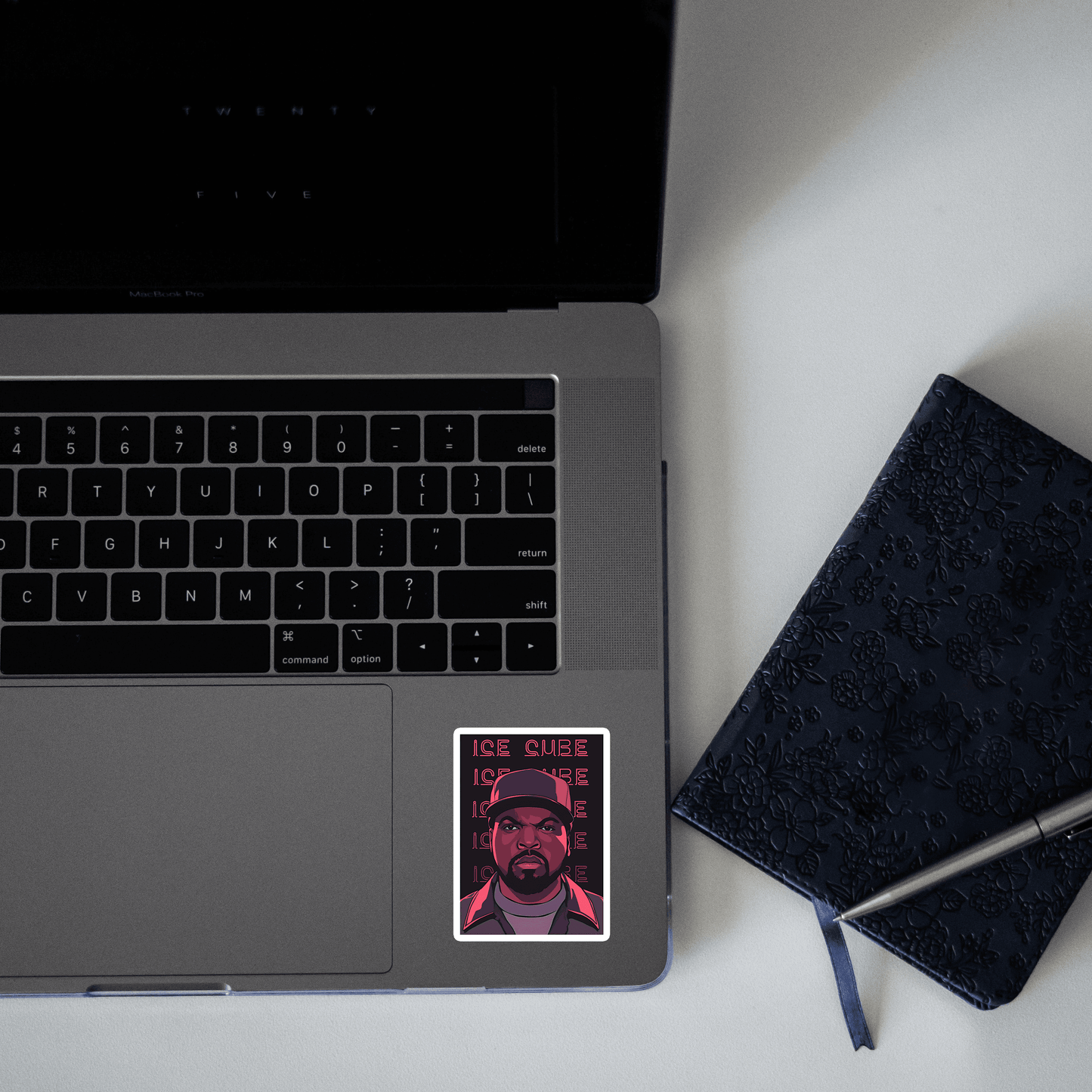 ice cube sticker - sticckiz.com