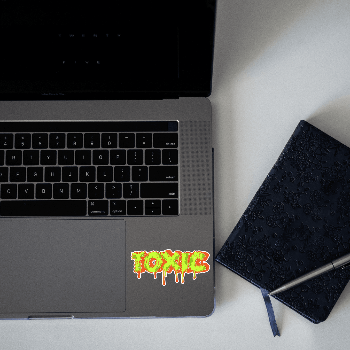 Toxic Sticker - sticckiz.com