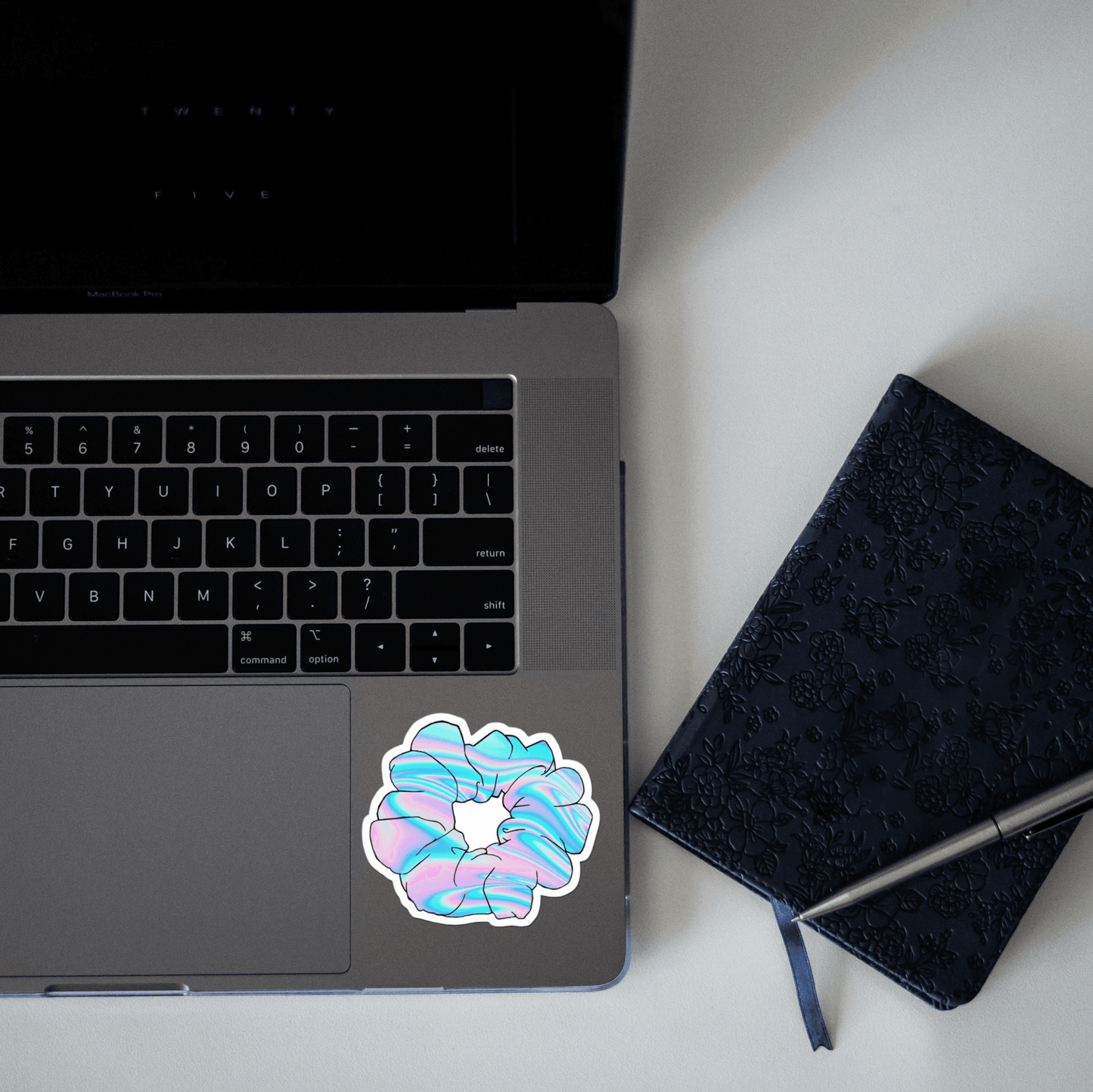 Scrunchy Sticker - sticckiz.com