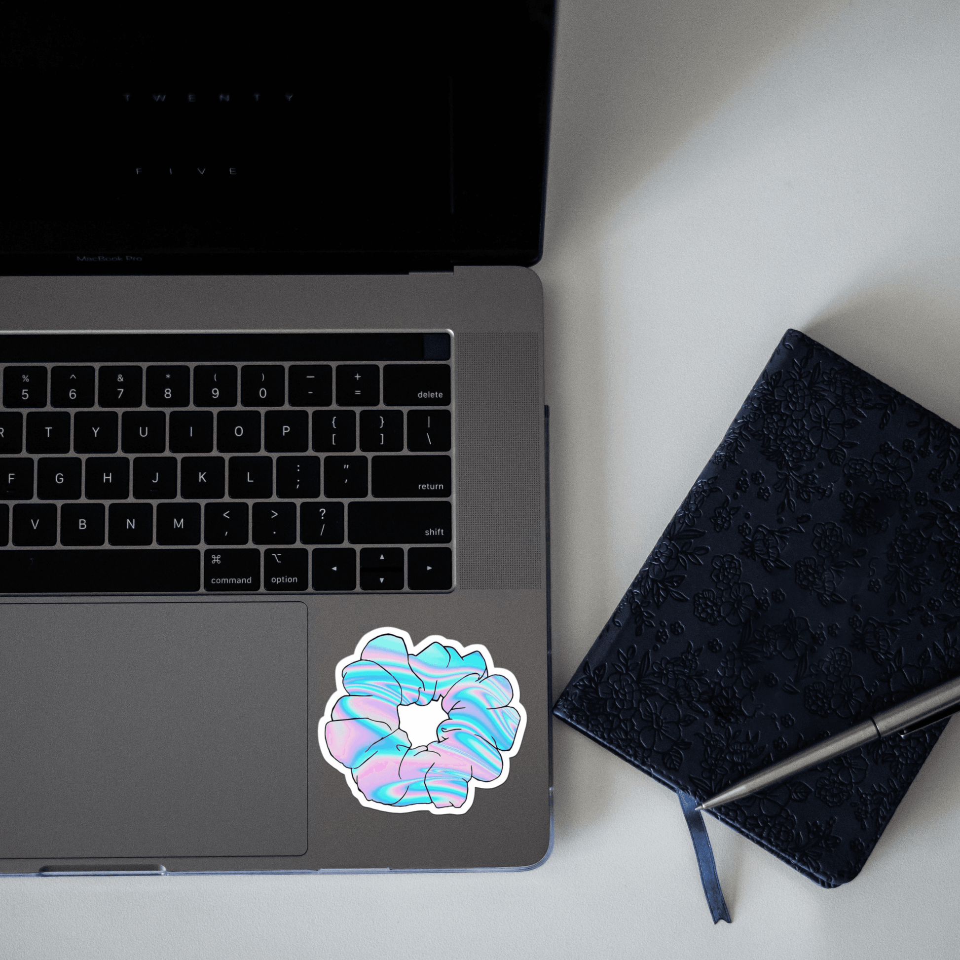 Scrunchy Sticker - sticckiz.com
