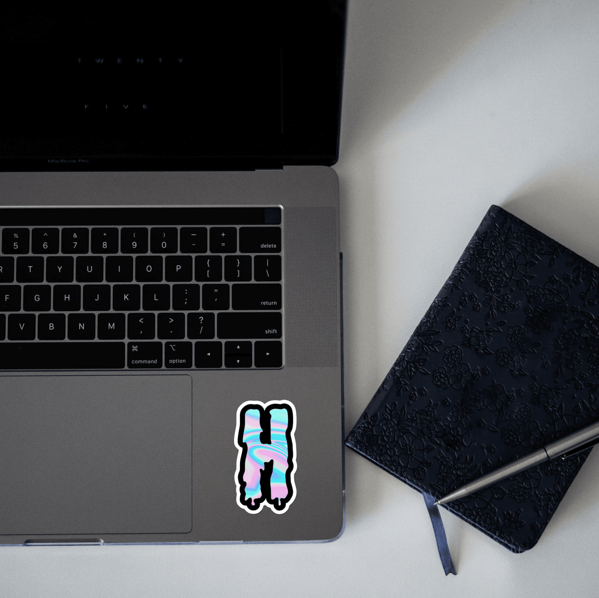 Drippy 'H' Sticker - sticckiz.com